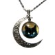 Pendentif avec un Chat Noir et Croissant de Lune