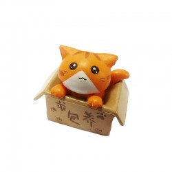 Figurine Chaton dans son Carton